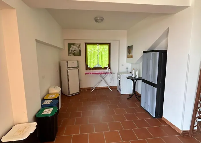 Le Fravette 3* פוסקאלדו